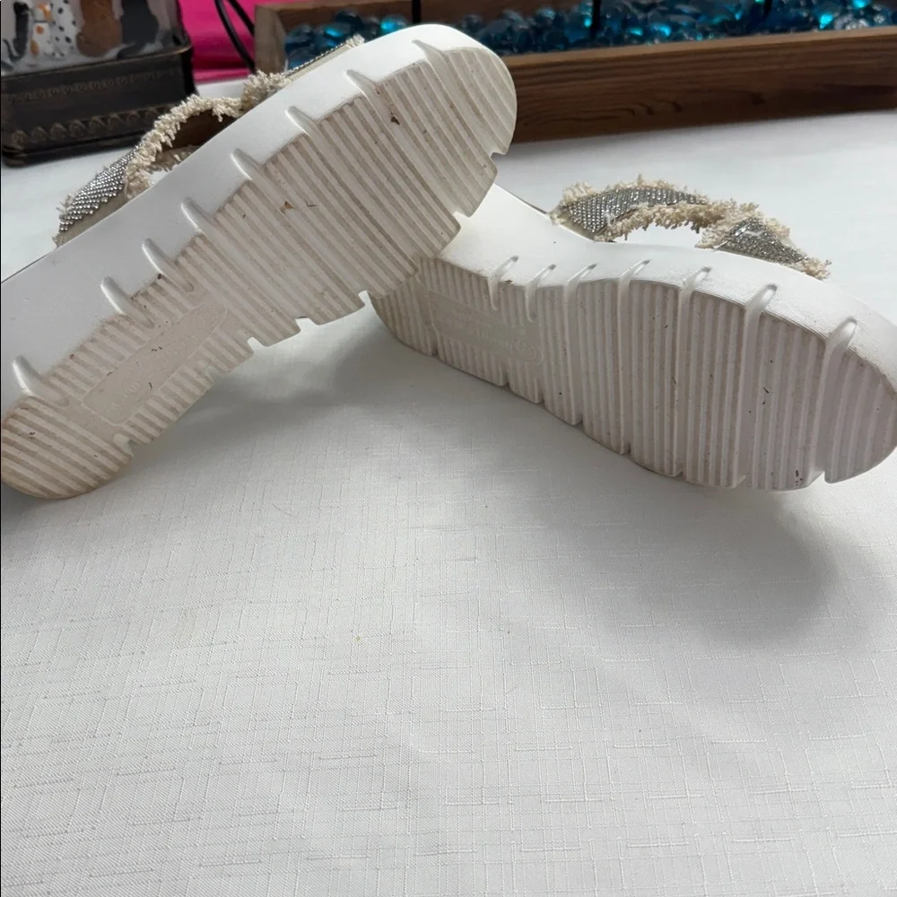 Bernie Mev Sparkling Silver and Cream Slides